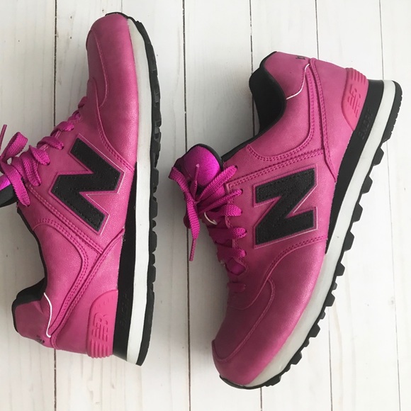 pink and black new balance 574